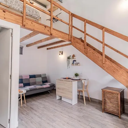 Casa Virtudes - No Coracao Do Porto, Lapa Holiday home Porto